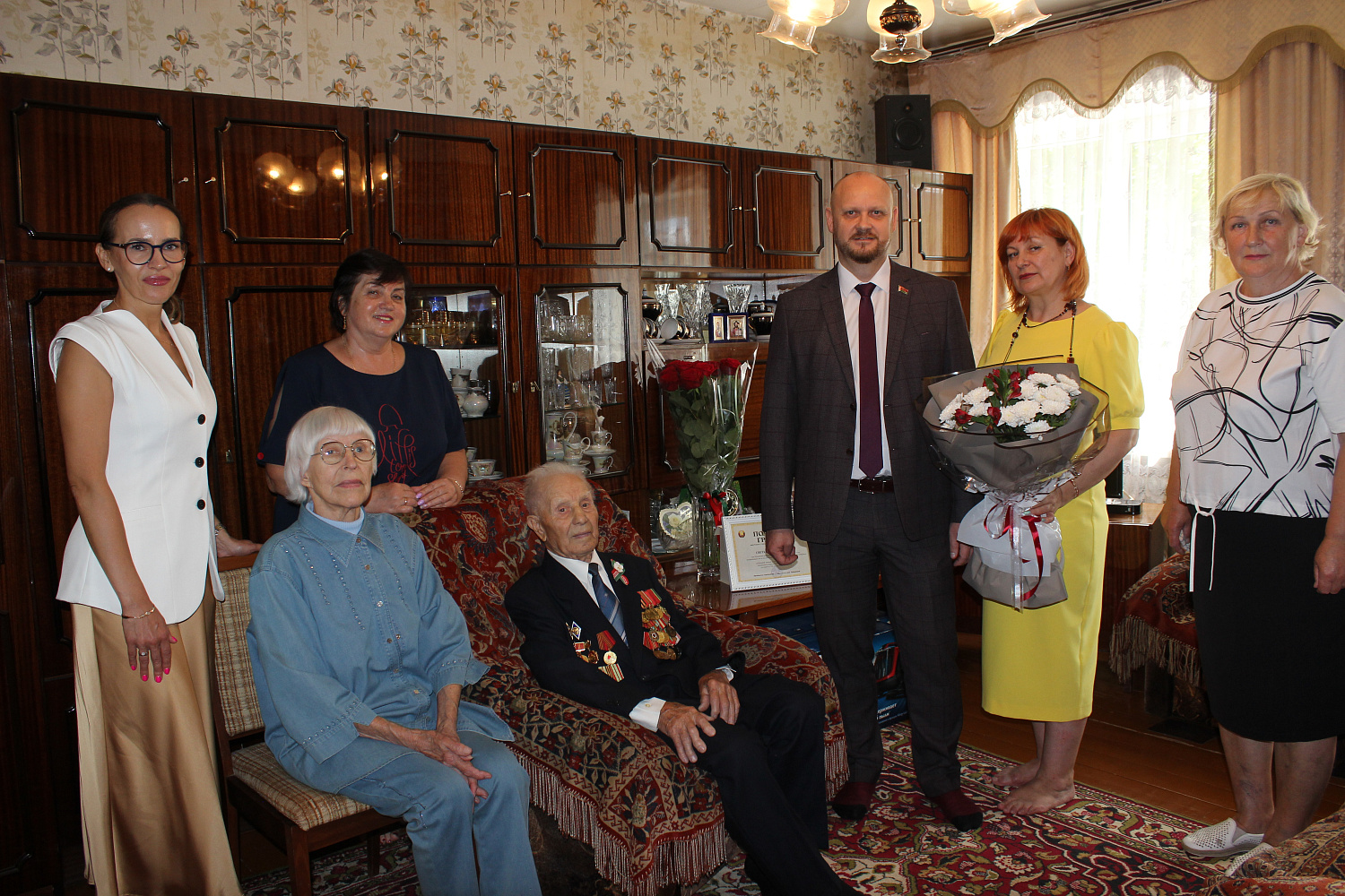 100 ЛЕТ МУДРОСТИ, ТРУДА И МУЖЕСТВА
