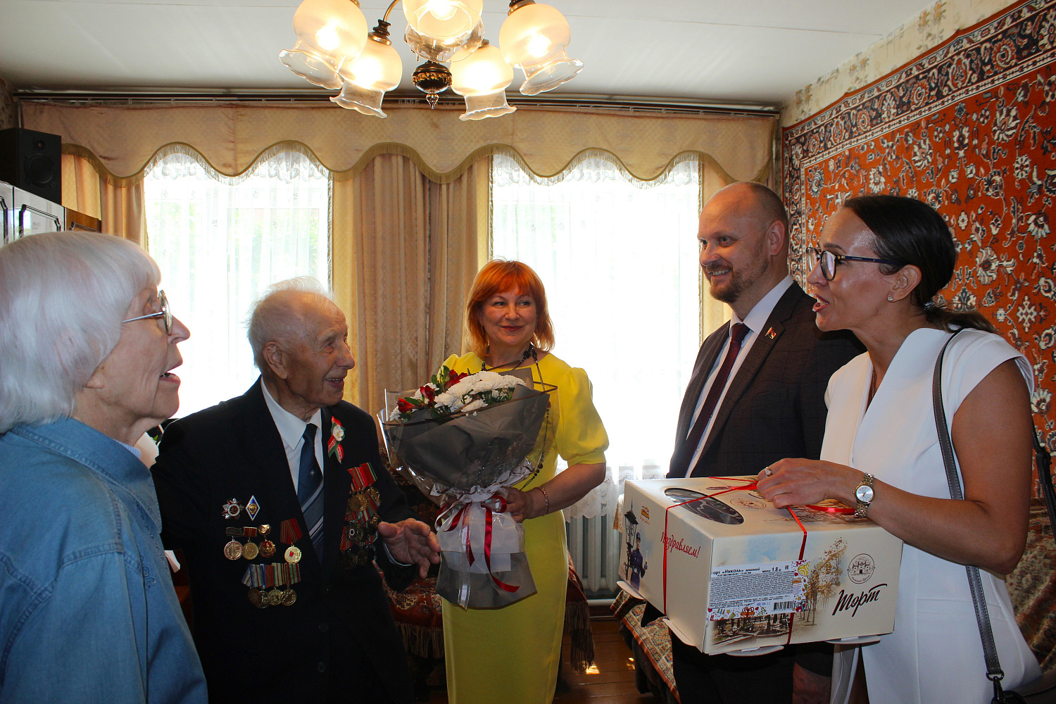 100 ЛЕТ МУДРОСТИ, ТРУДА И МУЖЕСТВА